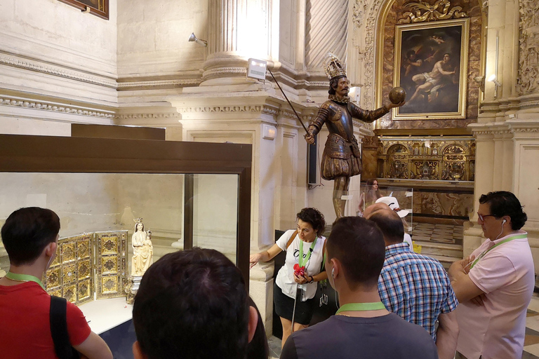 Seville: Alcázar, Cathedral, and Giralda Small-Group Tour