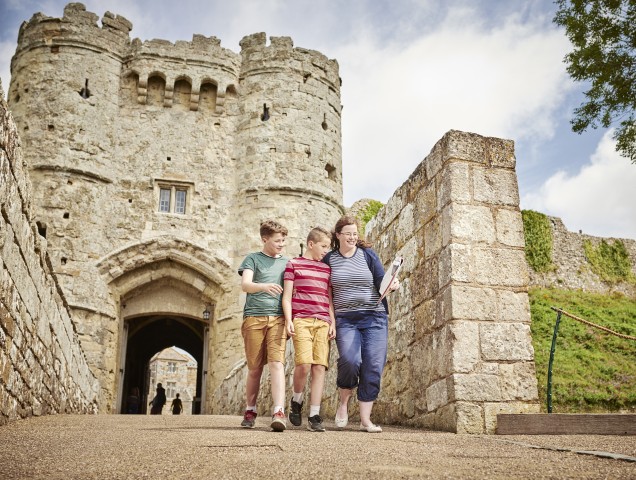 Visit Isle of Wight Carisbrooke Castle Entry Ticket in Portsmouth, United Kingdom
