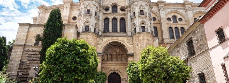 Málaga: visita guiada a la alcazaba, la catedral y el teatro romano