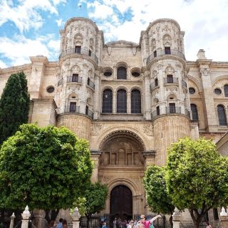 Málaga: Alcazaba, katedraali ja roomalaisen teatterin opastettu kierros