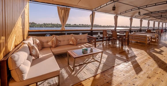 Von Luxor nach Assuan: 6-tägige Dahabiya-Nilkreuzfahrt mit antiker Tour