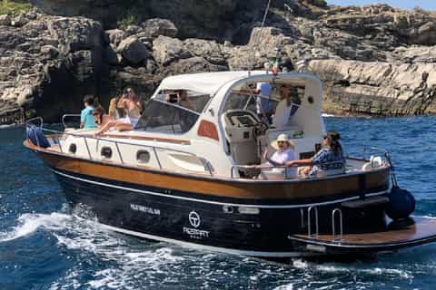 Sorrento: Amalfi Coast Sightseeing Boat Tour