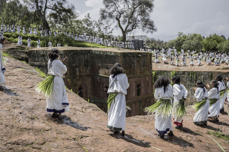 From Addis Ababa: 3-Day Ashenda Festival Tour in Lalibela