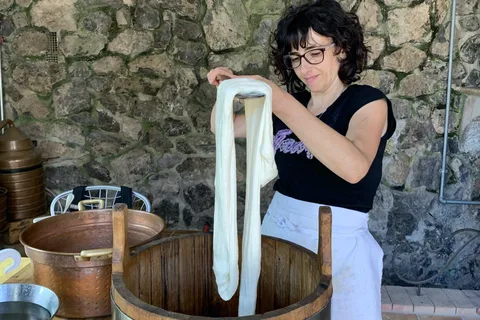 San Lazzaro: Workshop om mozzarella och gnocchi
