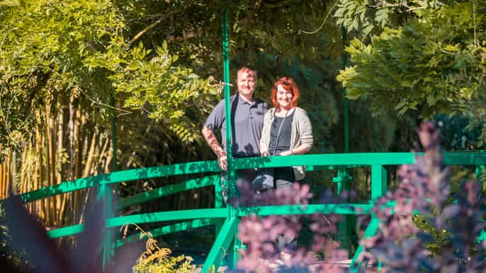 giverny monets garden halfday tour from paris