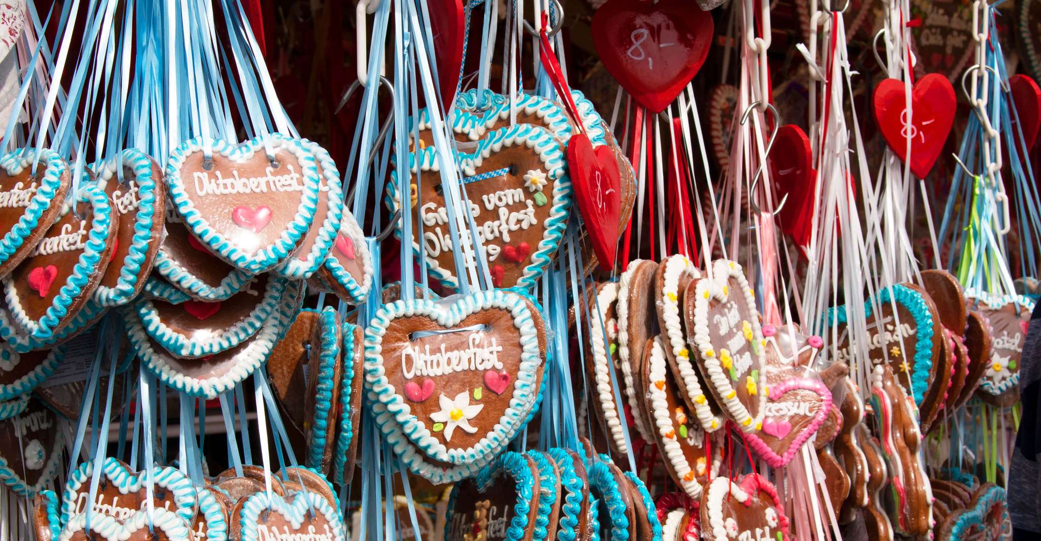 Munich: Oktoberfest Tour with Tent Reservation, Food & Beer photo 8