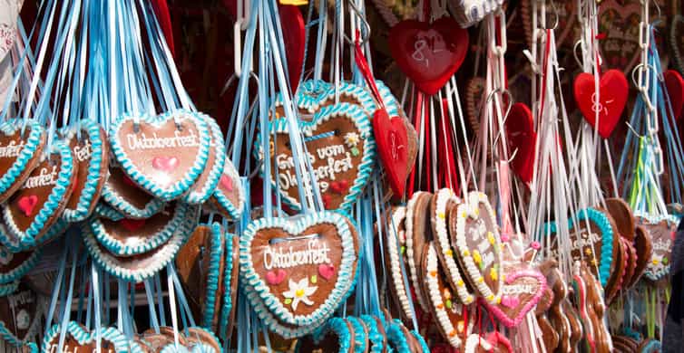 Munich: Oktoberfest Tour with Tent Reservation, Food & Beer photo 8