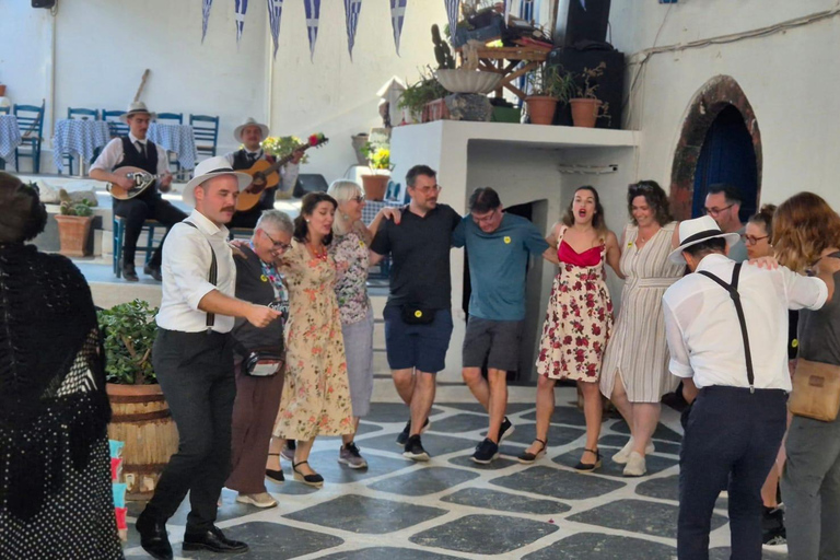 Santorini: Plate-Smashing Show & Fira Walking Tour