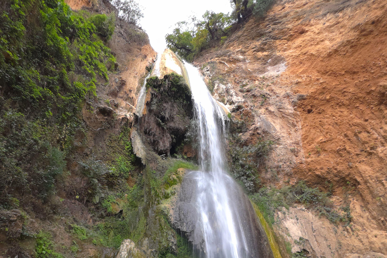 Santiago Apoala: Tour of Waterfalls, Twin Cliffs, and Enchanted Lagoon Hike Santiago Apoala: Tour to Waterfalls, Twin Cliffs, & Enchanted Lagoon Hike