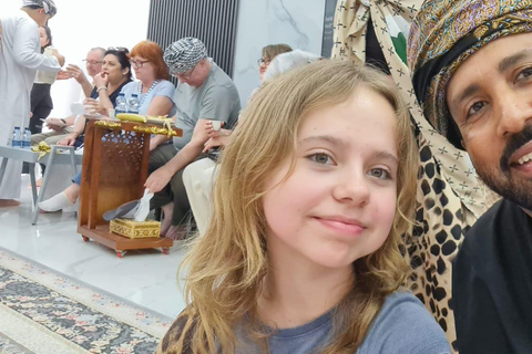 From Muscat: Authentic Omani Dinner with a Local Family