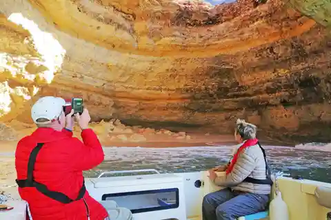 Depuis Portimão : Tour en bateau privé à la grotte de Benagil