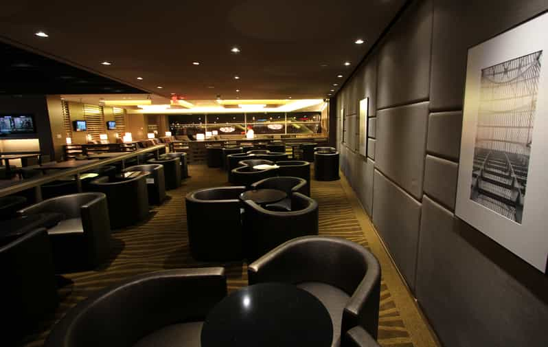 Toronto: Pearson Airport Plaza Premium Lounge Zugang | GetYourGuide