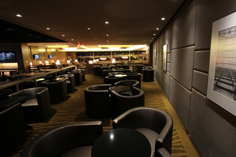 Toronto: Pearson Airport (YYZ) Plaza Premium Lounge-toegangToegang voor 6 uur