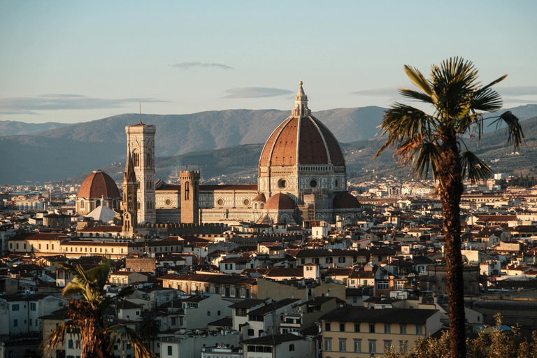 Florence: Golf Cart Tour of the Historic Center and Piazzale Michelangelo