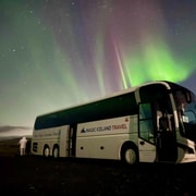 Reykjavik: Northern Lights Coach Tour with Local Hunters