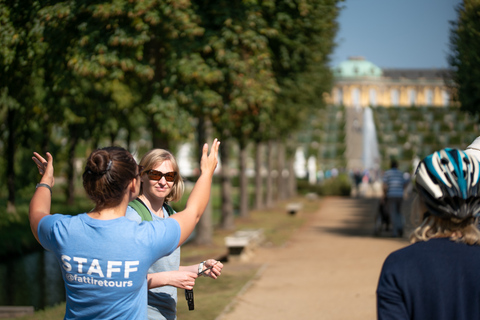 Visite à vélo des jardins et palais de Potsdam au départ de BerlinVisite de groupe en anglais