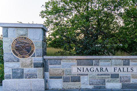 Chutes du Niagara : visite de la grotte des vents et de la demoiselle de la brume