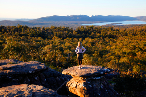 Oceans to Mountains Explorer: 3-Day Great Ocean Road Tour Melbourne to Melbourne Return Journey