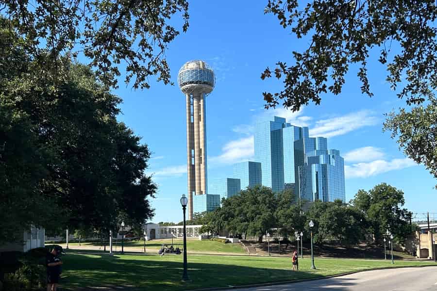 Dallas: Geführte morgendliche Joggingtour zu den Highlights der Stadt. Foto: GetYourGuide Dallas: Geführte morgendliche Joggingtour zu den Highlights der Stadt. Foto: GetYourGuide