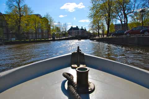 Amsterdam BBQ Cruise with Live Cook