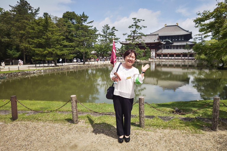 Vanuit Nara: Halve dag bustour naar UNESCO erfgoed&amp;Mt. Wakakusa12:35 Kintetsu Nara Station