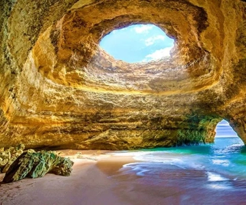 Giro completo delle grotte di Benagil con happy hour pomeridiano
