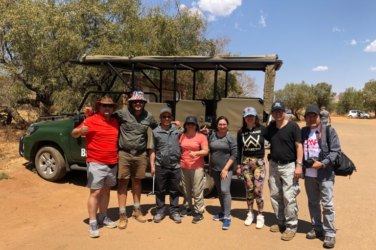 Johannesburg: Pilanesberg National Park Safari met lunchGesloten voertuigsafari met lunch