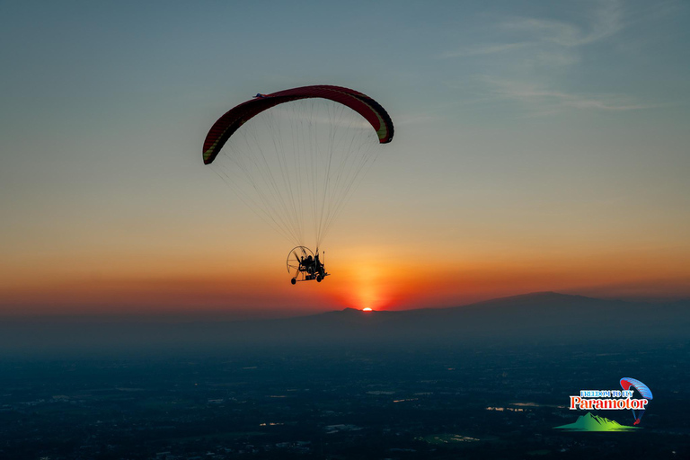 Chiang Mai: paramotor freedom to fly