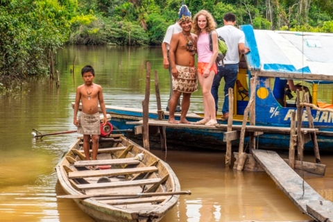 Iquitos: tour guiado en bote por el río Amazonas y la comunidad nativa