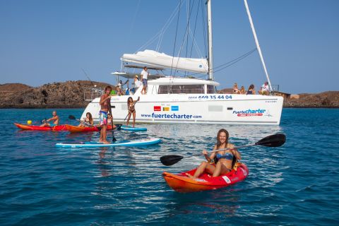 Fuerteventura: Private Catamaran Tour to Lobos Island