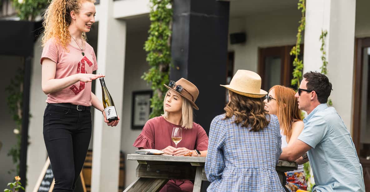 Marlborough: Full-Day Wine and Seafood Tour with Cruise