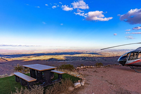 Las Vegas: Excursión en helicóptero por el Cañón de las Rocas RojasExcursión en helicóptero al atardecer