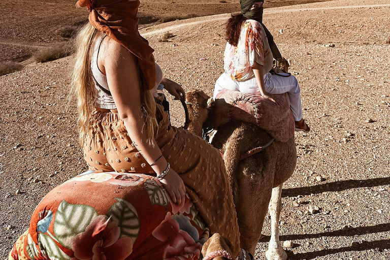 Marrakech: Agafay Desert Camel Ride with Dinner & Show