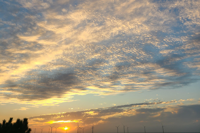 Entdecke den goldenen Sonnenuntergang von Aewol, ein Erlebnis, das man gesehen haben muss