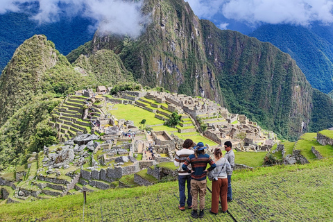 Cusco and Machu Picchu in 3 Days: A Journey to the Cradle of the Inca Empire