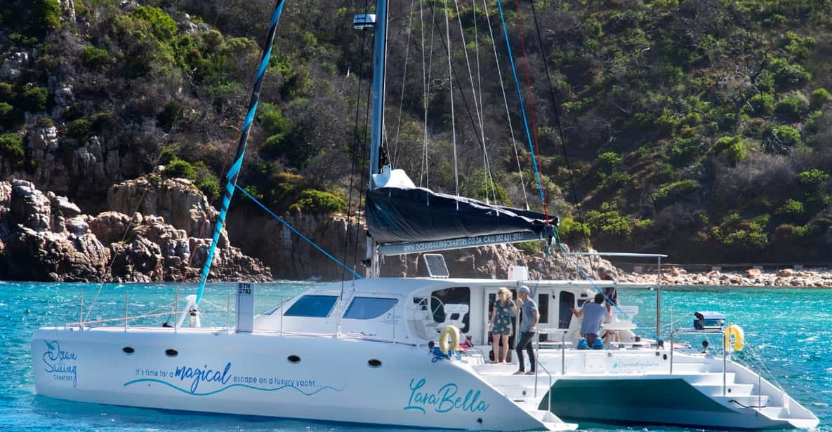 Knysna: 2.5-Hour Luxury Sunset Sailing Cruise