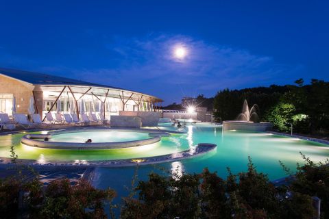 Chianciano Terme: Entrada a las piscinas termales de Theia