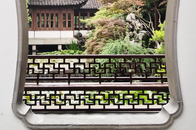 جولة خاصة شاملة كلياً في أبرز معالم مدينة شنغهايAll Inclusive Tour