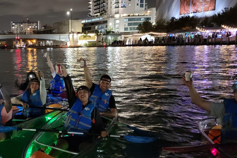 Miami: Guided LED-Lit Kayak Night Tour with Drinks