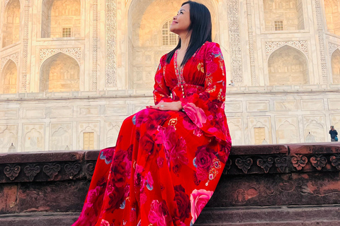 Från Delhi: Agra övernattningstur med Fatehpur SikriRundtur med 5-stjärnigt hotellboende.