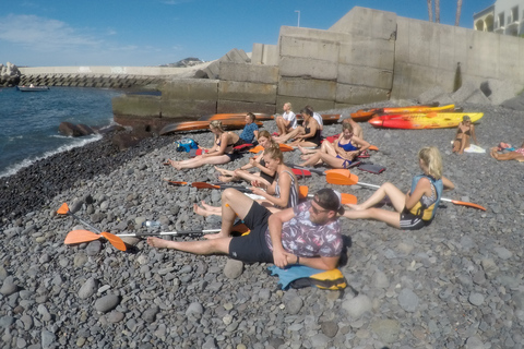 Madeira: tour en kayak y esnórquel en la reserva natural de GarajauTour en kayak y esnórquel con recogida en Funchal