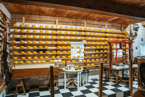 Amsterdam: Giethoorn, Volendam, and Zaanse Schans Tour