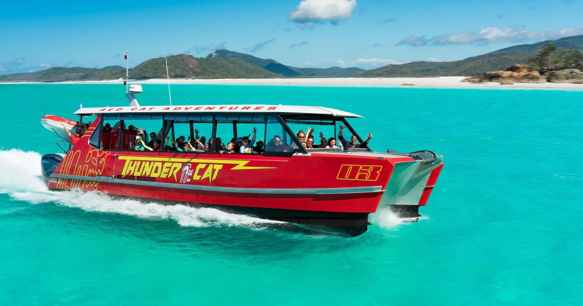 whitsundays island cruise