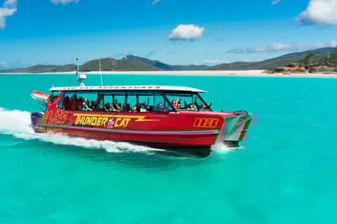Airlie Beach: Whitsundays Eco-Cruise with Snorkeling & Lunch