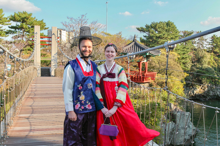 Jeju: K-drama Hanbok Photoshoot & Private Guided Tour