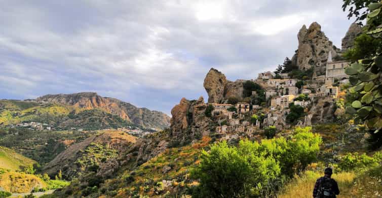 Pentedattilo Die BESTEN Sehenswürdigkeiten und Aktivitäten 2023