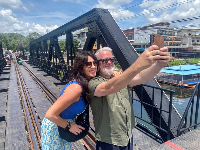 Bangkok: Kanchanaburi & River Kwai History Tour with Pickup