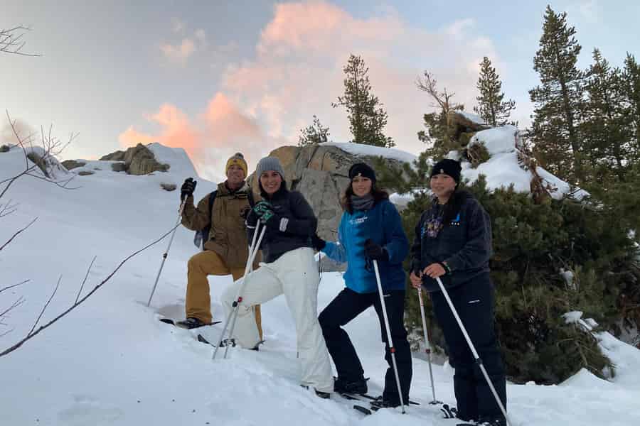 Lake Tahoe: Lieferung von Schneeschuhausrüstung. Foto: GetYourGuide