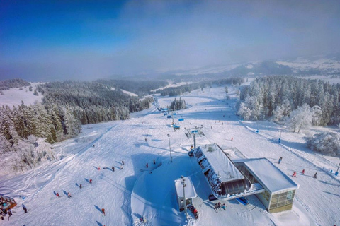 Cracovie : Ski dans les Tatras Kotelnica avec bains thermaux en optionForfait de ski 4 heures avec matériel et transfert (sans bains thermaux)