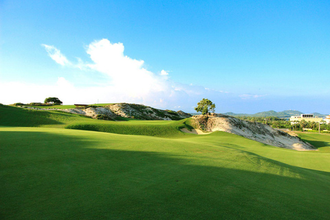 Ho Tram: The Bluffs Grand 1-Day Guided Golf Tour
